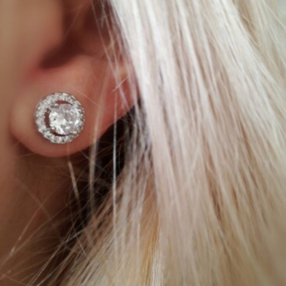 Cubic Zirconia Stud Earrings - Picture 4 of 6